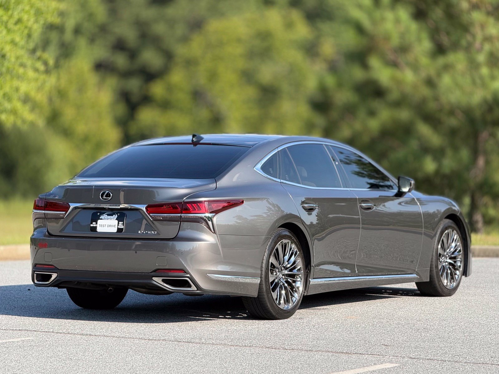 Used 2018 Lexus LS 500 w/ Interior Upgrade Package RWD image 11