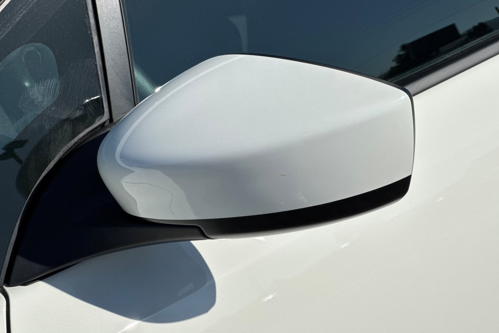 Certified 2025 Nissan Leaf S FWD image 54