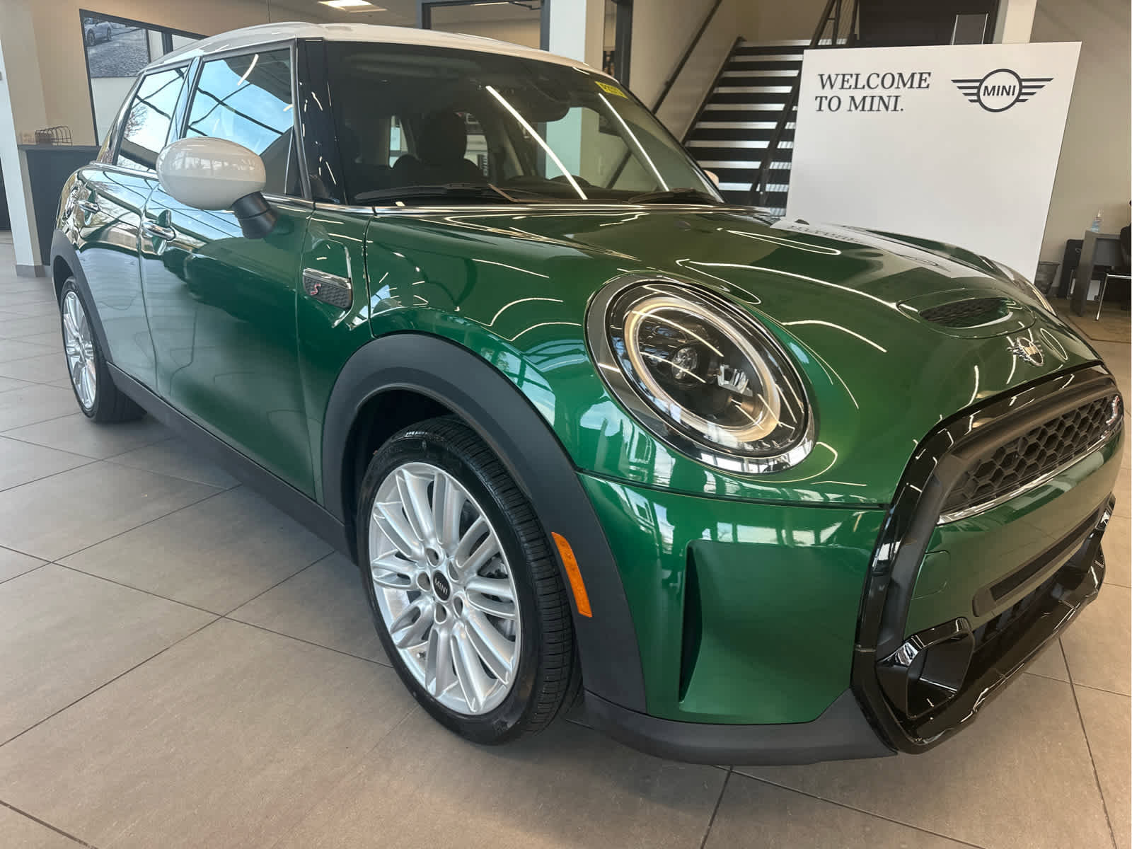Used 2024 MINI Cooper S image 3