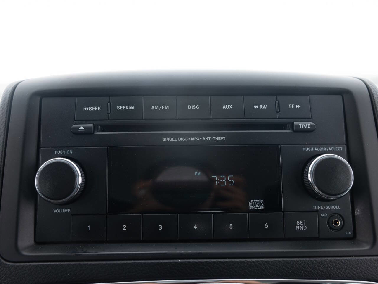 Used 2016 Dodge Grand Caravan American Value Package FWD image 33