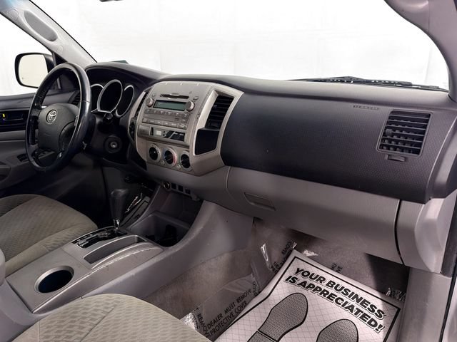Used 2009 Toyota Tacoma 4x4 Double Cab w/ SR5 Pkg #2 image 28