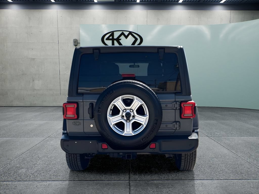 Used 2018 Jeep Wrangler Unlimited Sport S AWD/4WD image 5