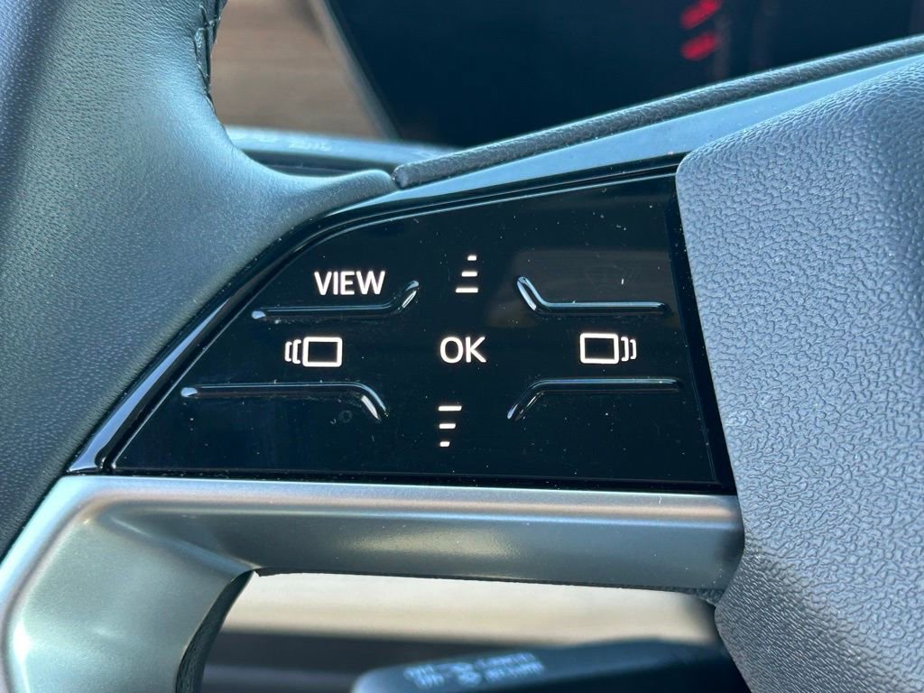 Used 2025 Audi Q6 e-tron Premium w/ Convenience Package image 23