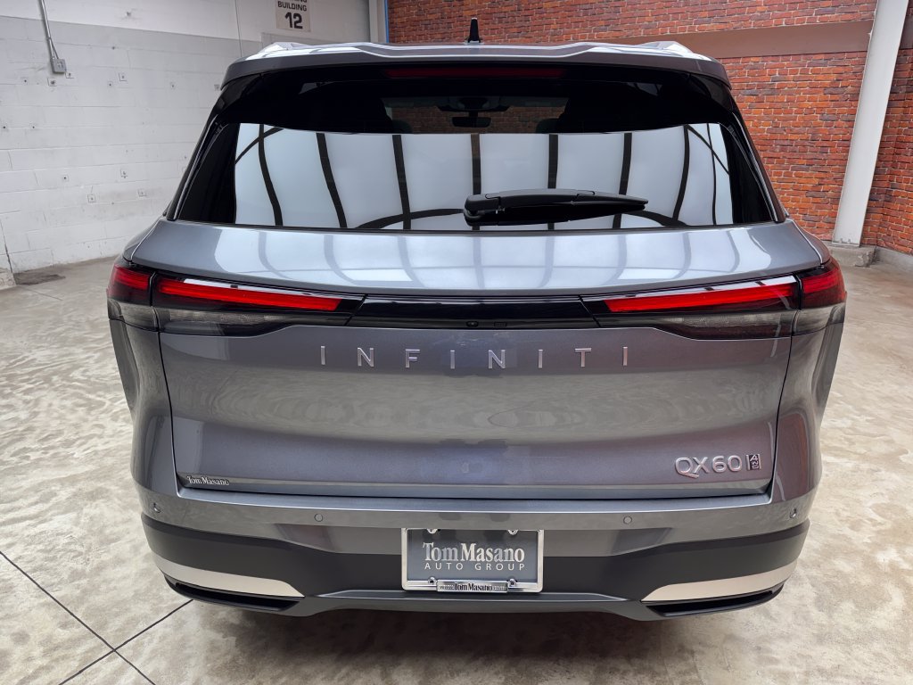 Used 2026 INFINITI QX60 Luxe w/ Cargo Package AWD/4WD image 4