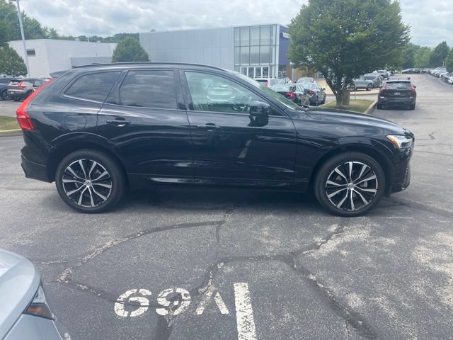 Used 2023 Volvo XC60 B5 Plus w/ Climate Package AWD/4WD image 10