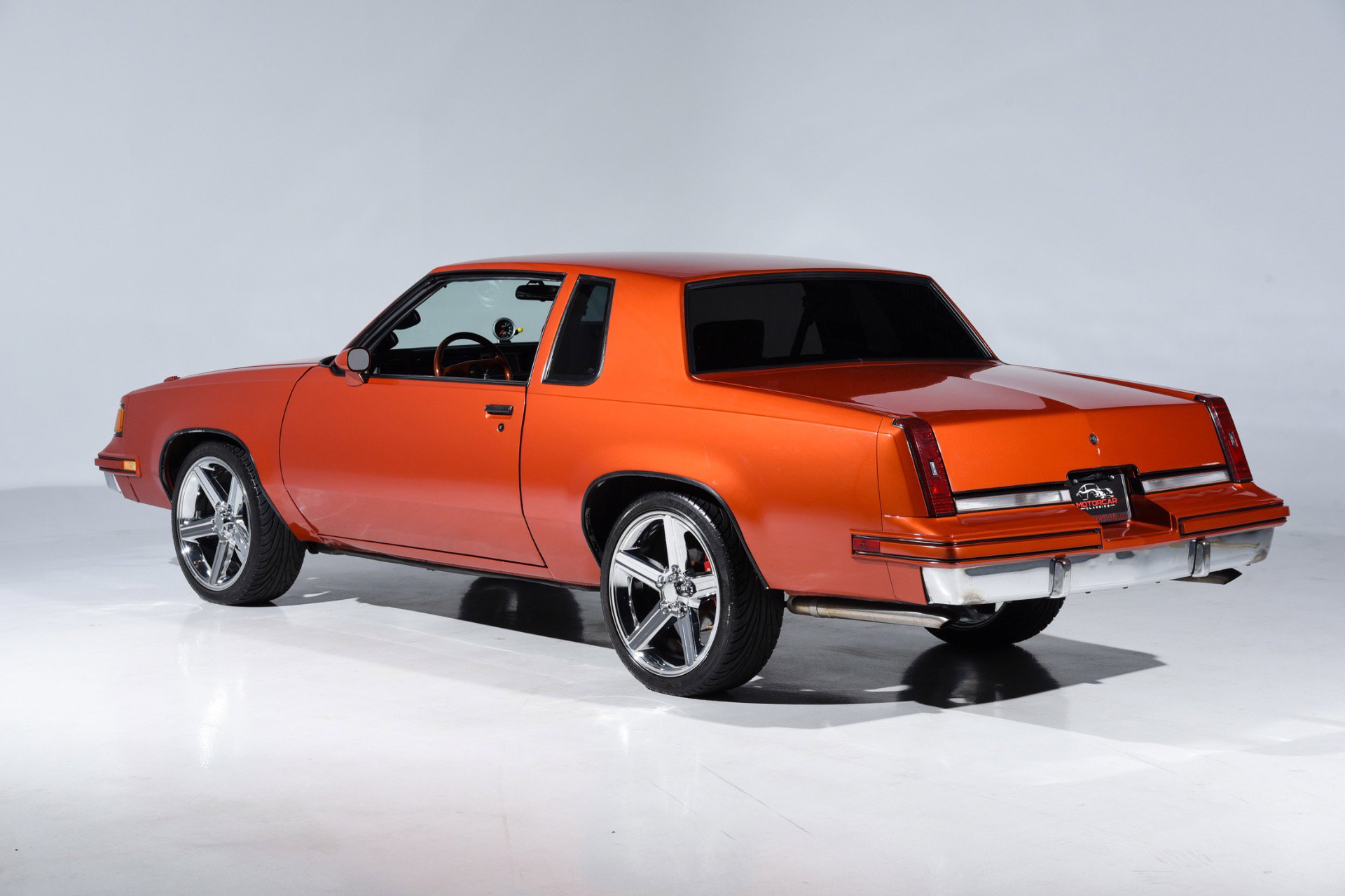 Used 1988 Oldsmobile Cutlass Supreme Classic Brougham image 4