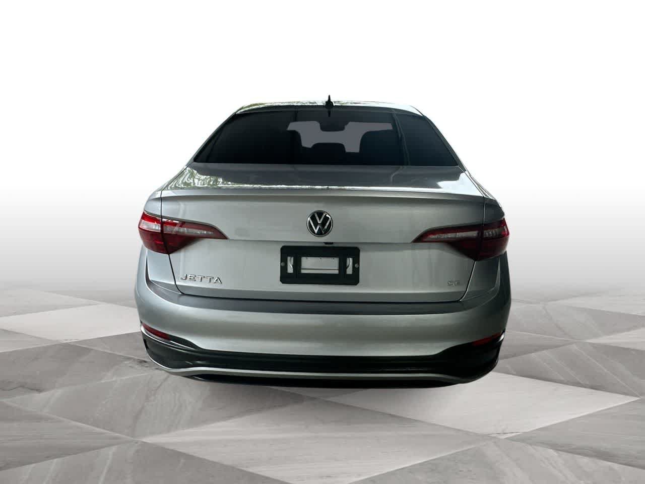 Used 2022 Volkswagen Jetta SE w/ Panoramic Sunroof Package FWD image 7