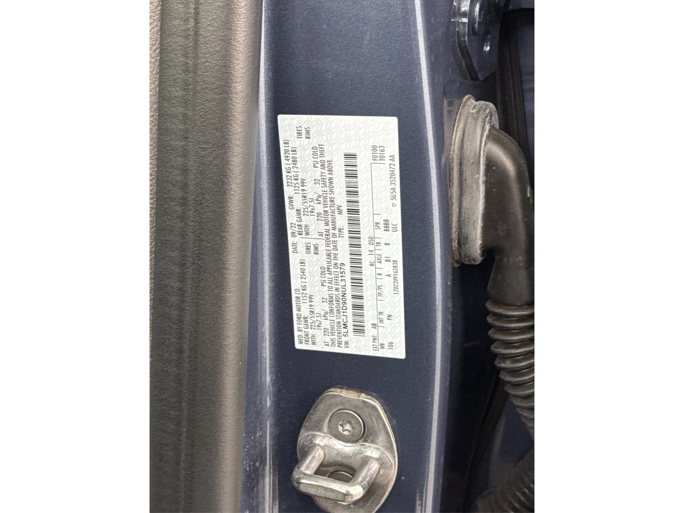 Used 2022 Lincoln Corsair AWD w/ Premium Package image 28