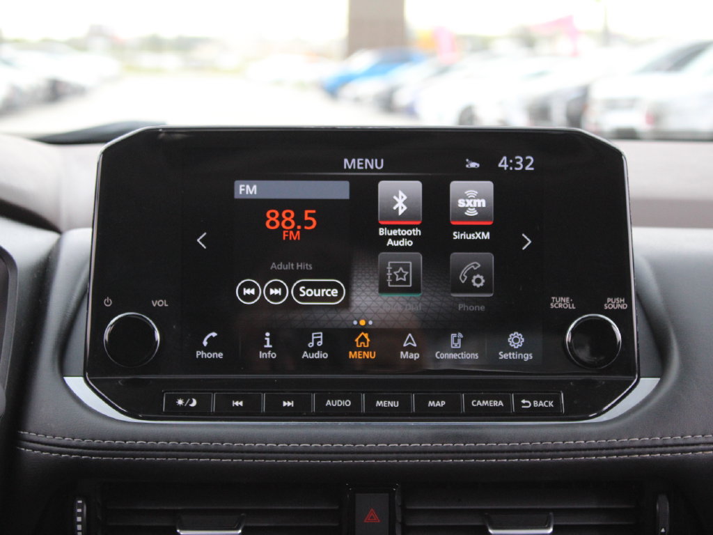 Used 2023 Nissan Rogue SL w/ SL Premium Package FWD image 27