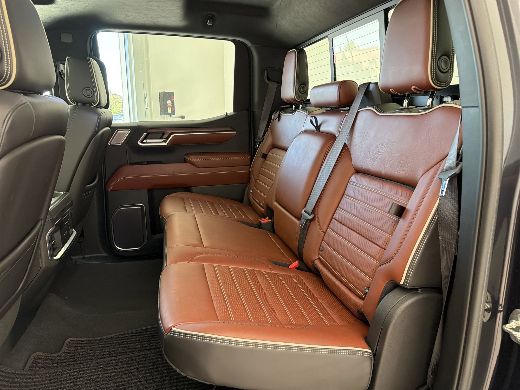 Used 2022 GMC Sierra 1500 Denali Ultimate AWD/4WD image 15