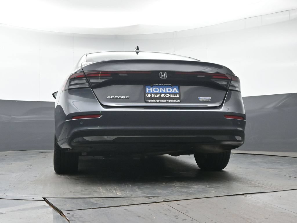 Certified 2023 Honda Accord Touring image 32