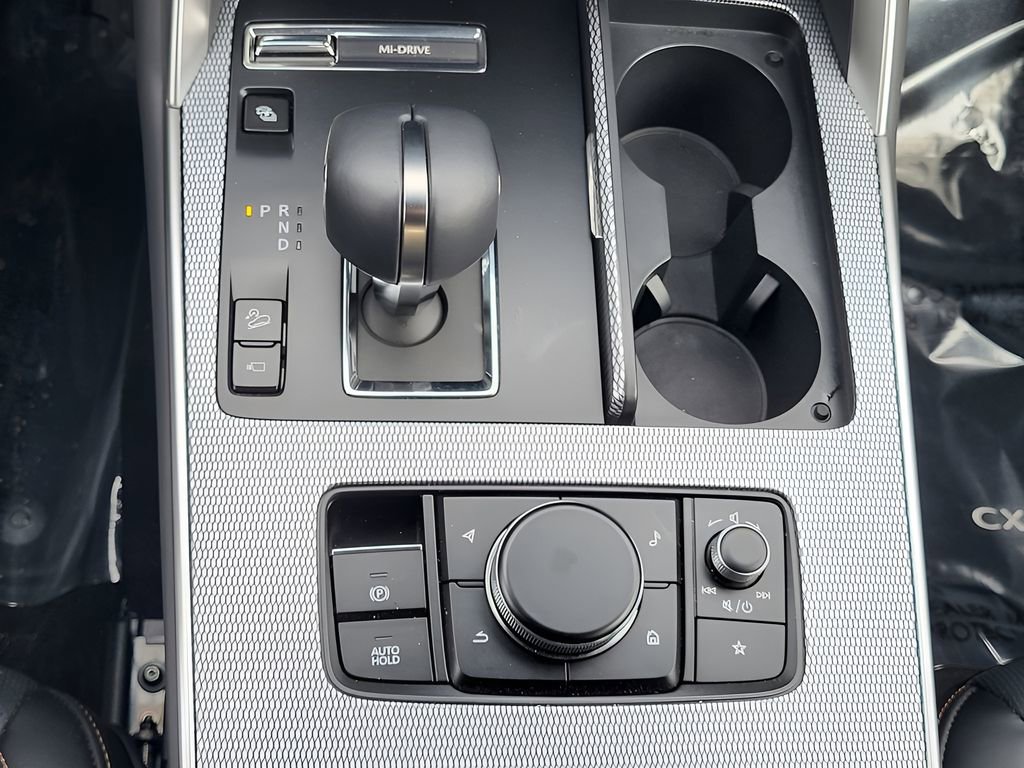 Used 2025 MAZDA CX-70 Plug-In Hybrid w/ Premium Plus image 20
