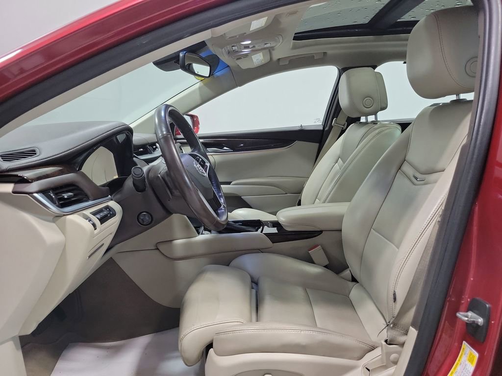 Used 2013 Cadillac XTS Premium image 28