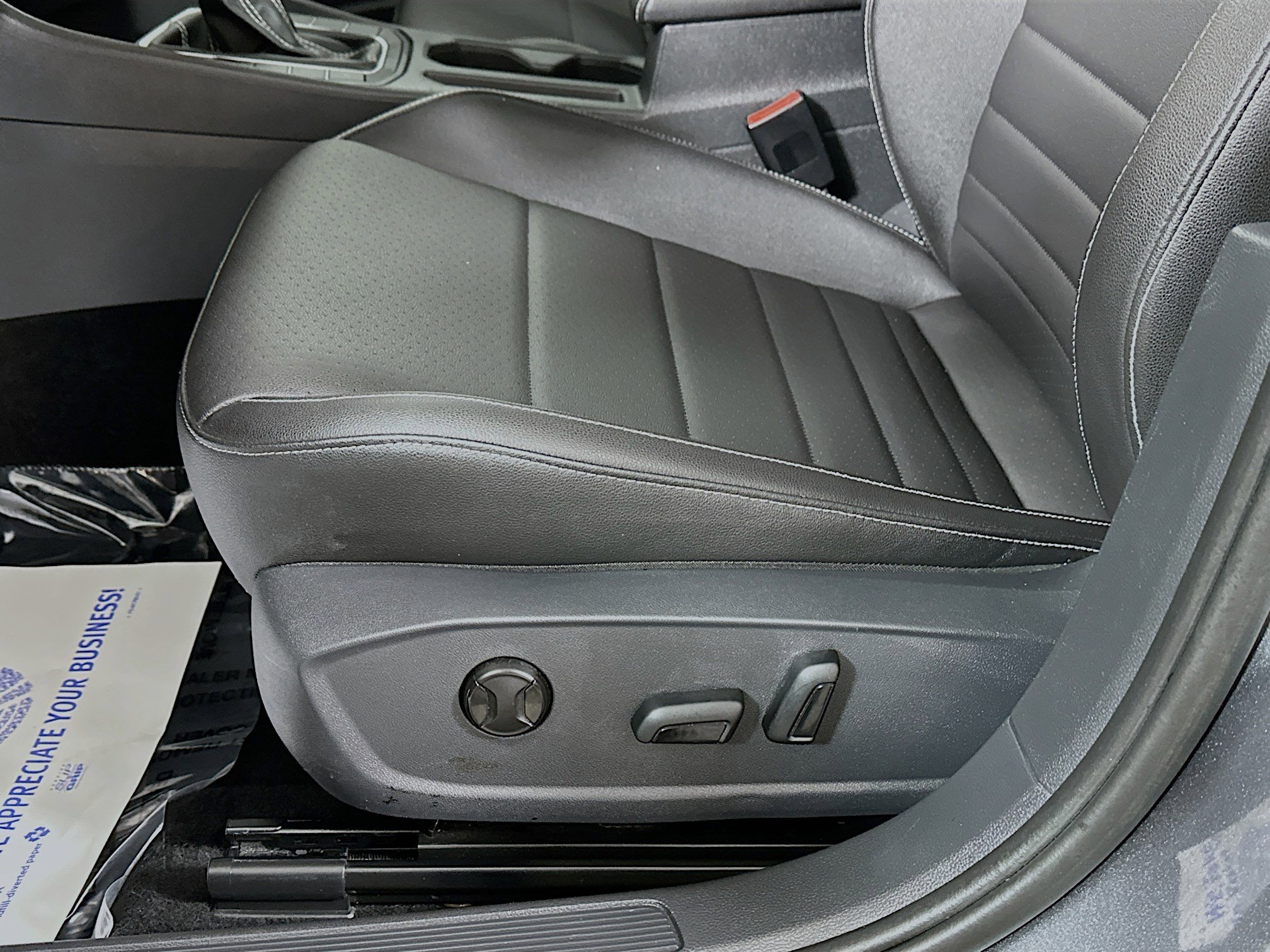 Used 2024 Volkswagen Jetta SE image 18