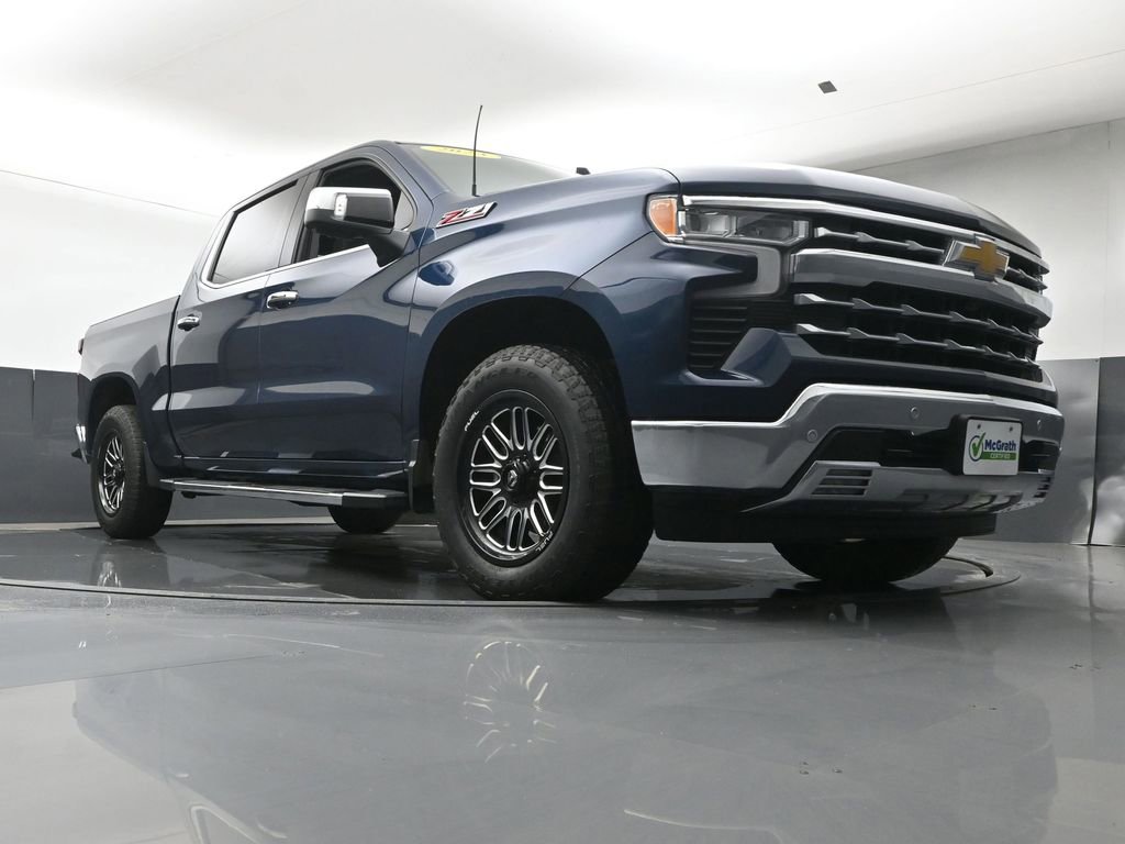 Used 2023 Chevrolet Silverado 1500 LTZ w/ LTZ Premium Package image 22