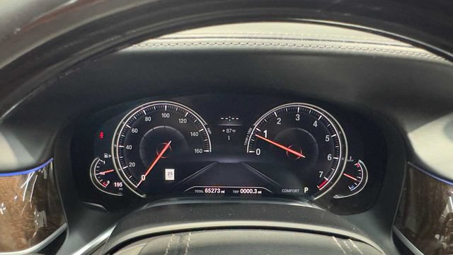 Used 2019 BMW 750i w/ Autobahn Package RWD image 32