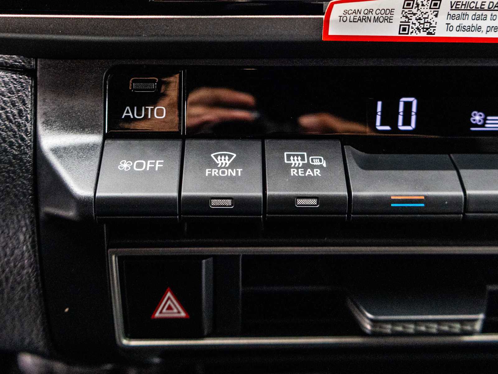 Used 2026 Toyota Camry SE FWD image 34