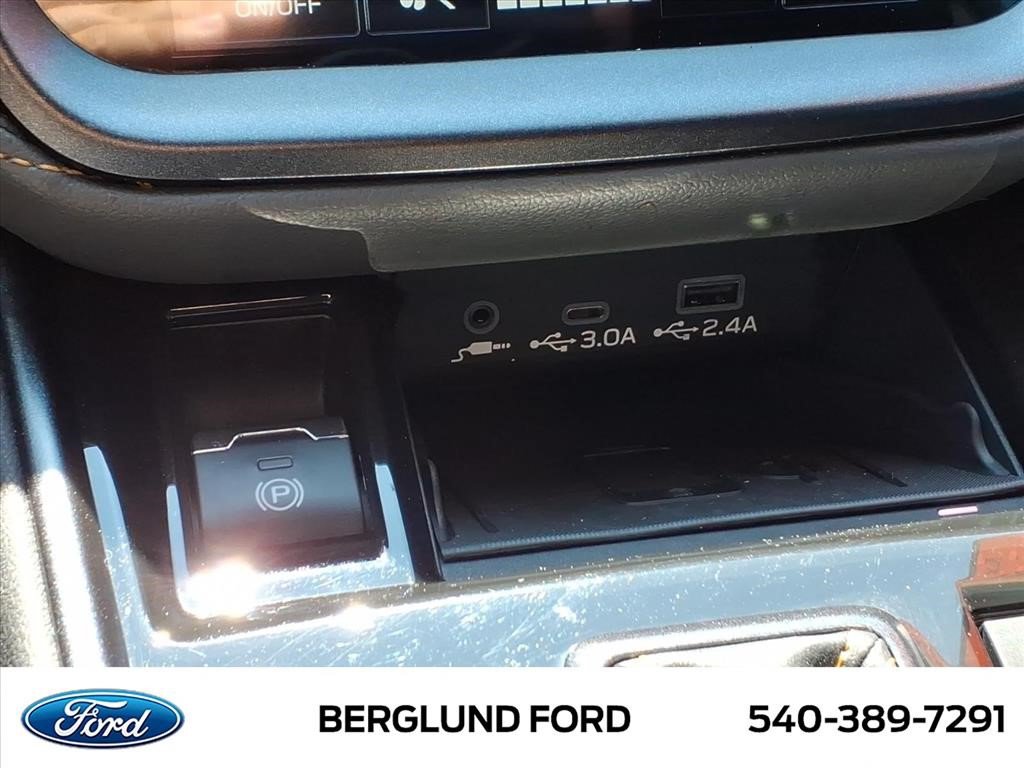 Used 2023 Subaru Outback Wilderness w/ Wilderness Package AWD/4WD image 27