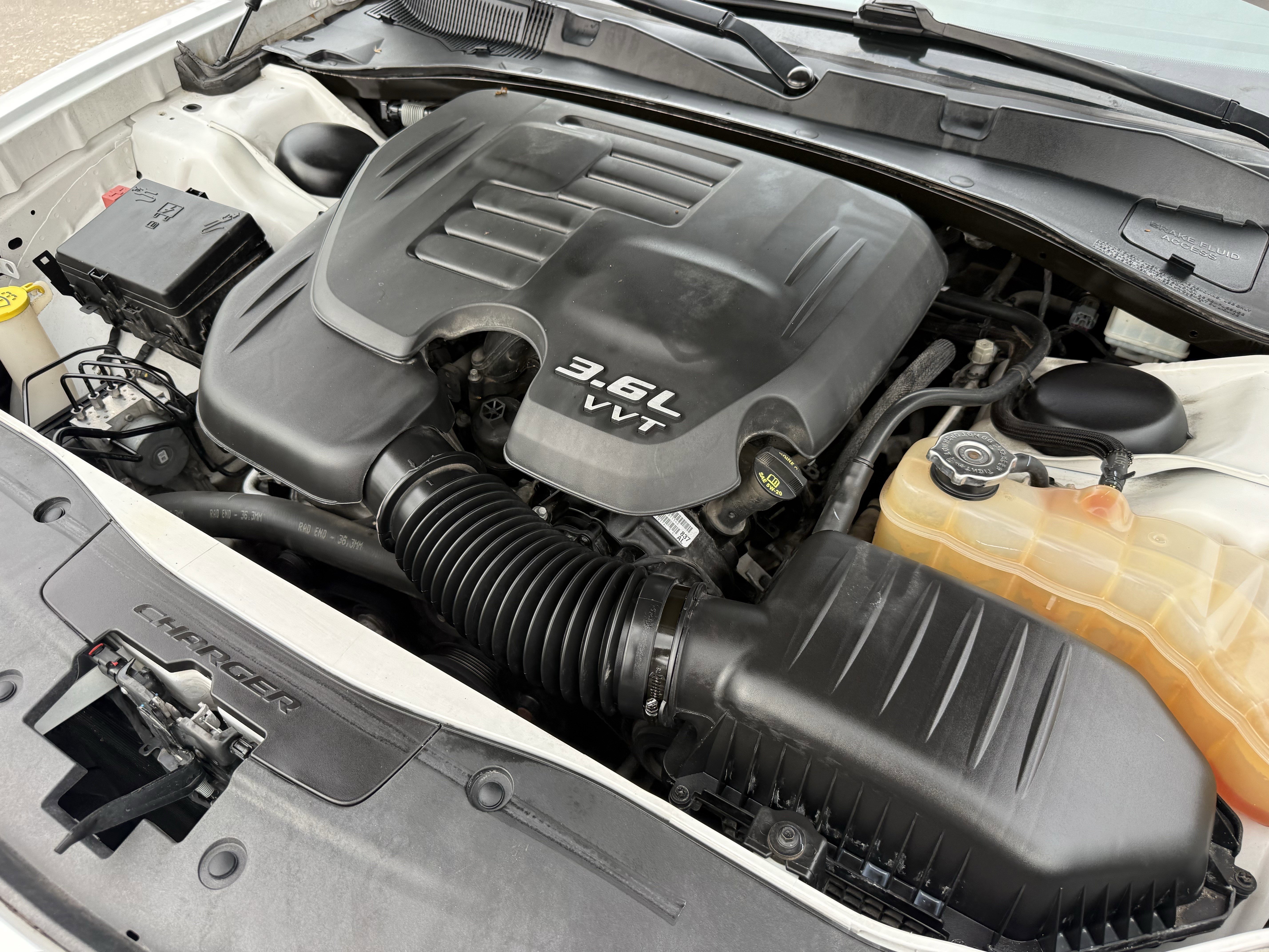 Used 2018 Dodge Charger SXT w/ Blacktop Package image 33