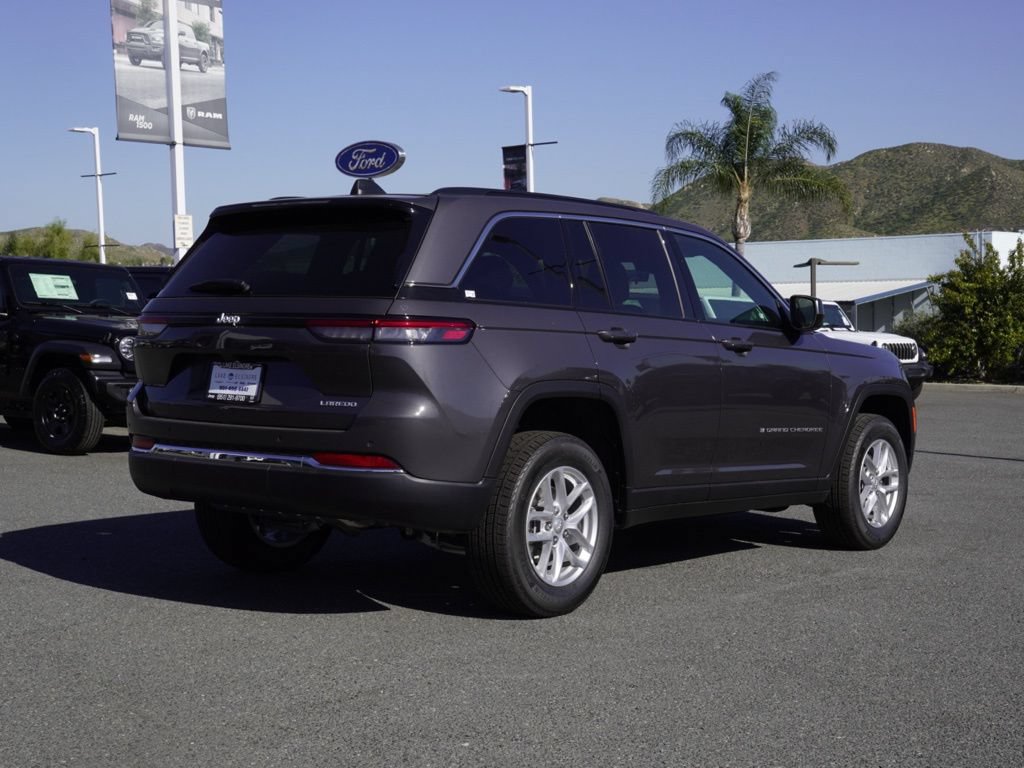 New 2026 Jeep Grand Cherokee Laredo X RWD image 4