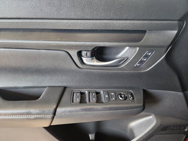Used 2025 Honda CR-V Sport-L image 31