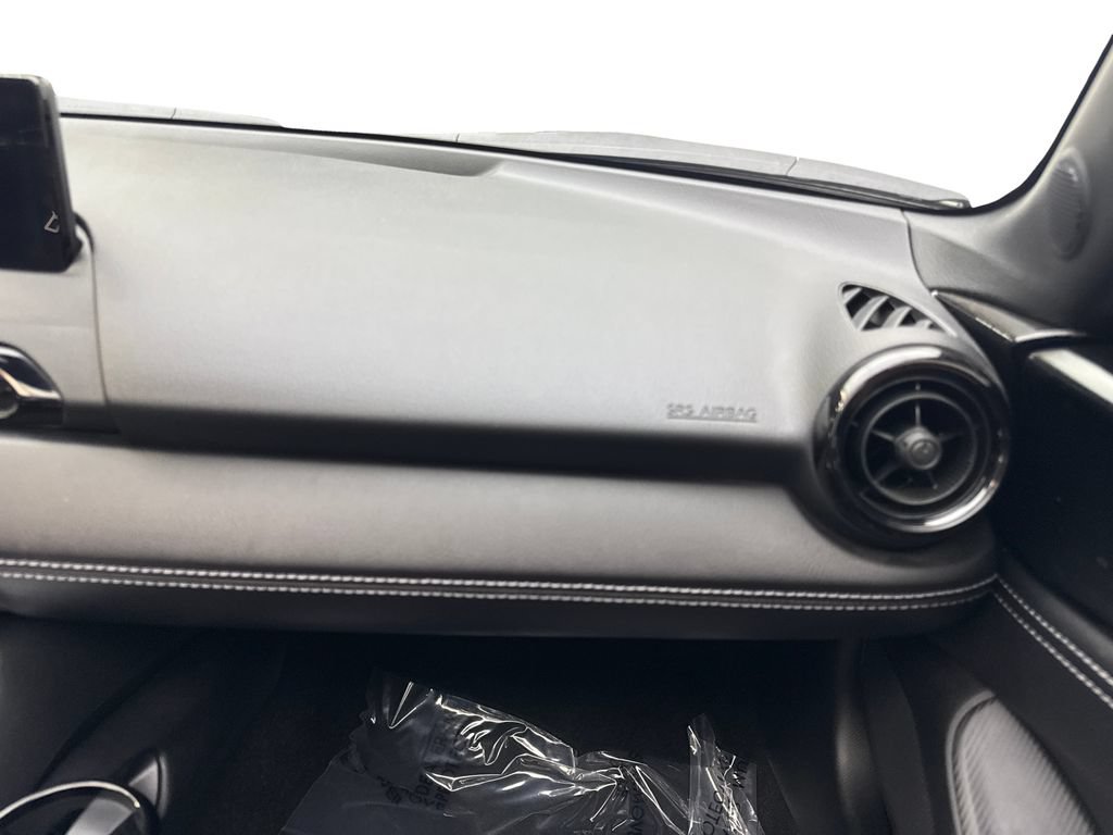 Used 2024 MAZDA MX-5 Miata Club RWD image 57