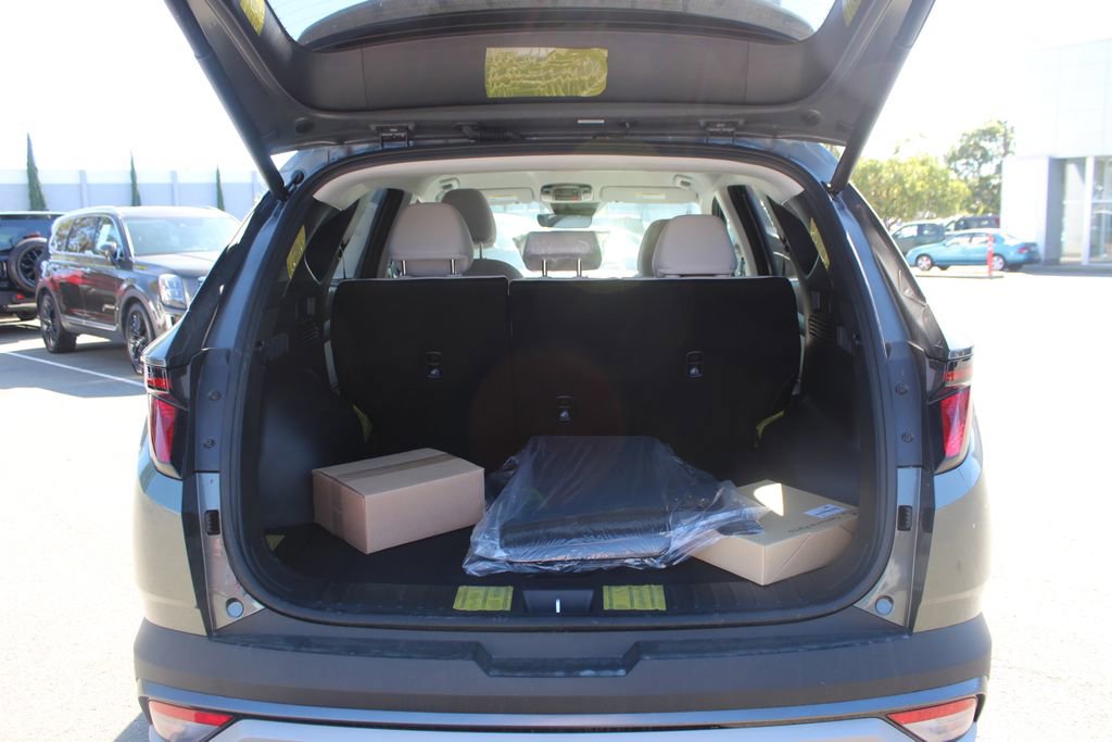 New 2026 Hyundai Tucson SEL w/ Tow & Go Package AWD/4WD image 10