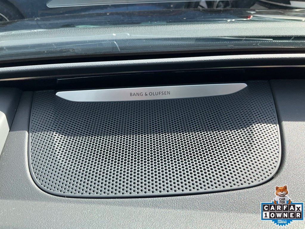Used 2025 Audi A6 e-tron Premium Plus w/ Premium Plus RWD image 44