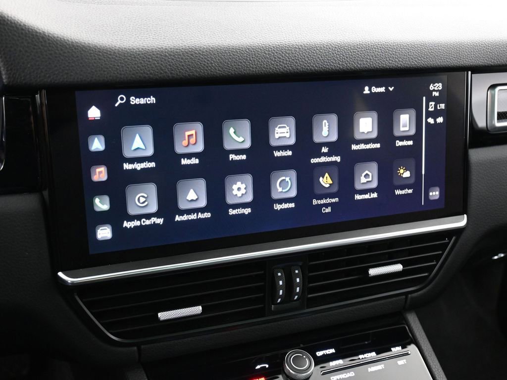 Certified 2023 Porsche Cayenne AWD/4WD image 21