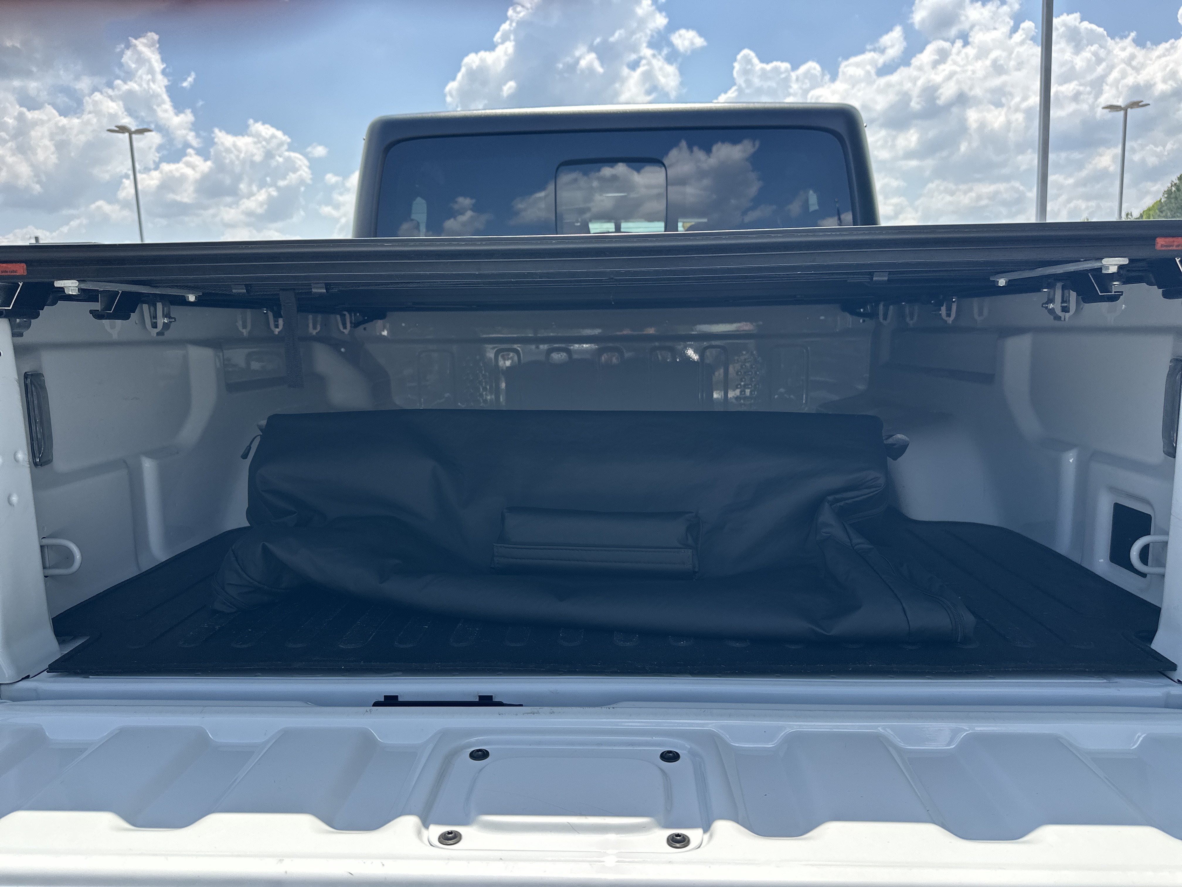 Used 2021 Jeep Gladiator Mojave AWD/4WD image 20