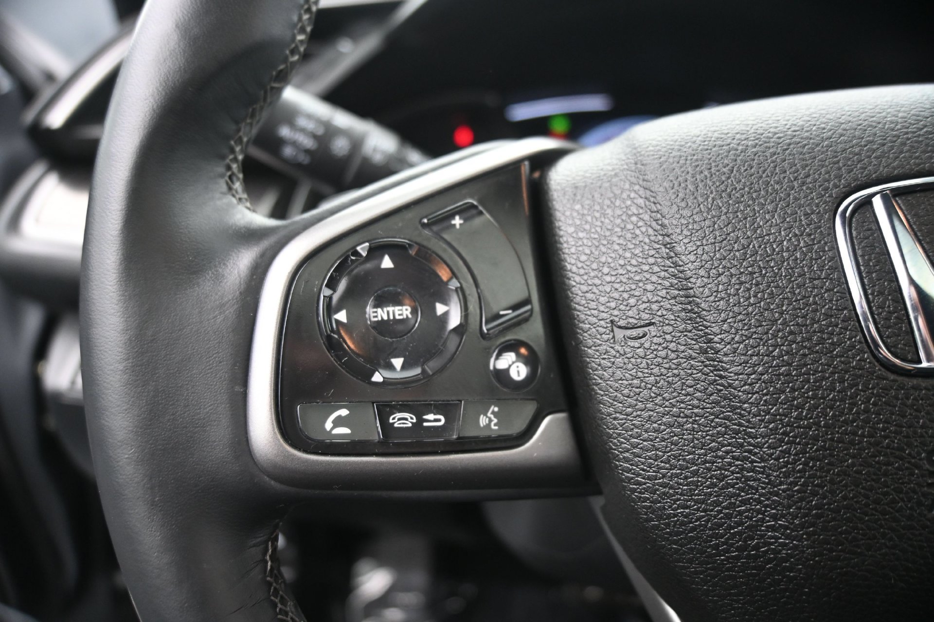 Used 2019 Honda Civic Sport Touring image 21