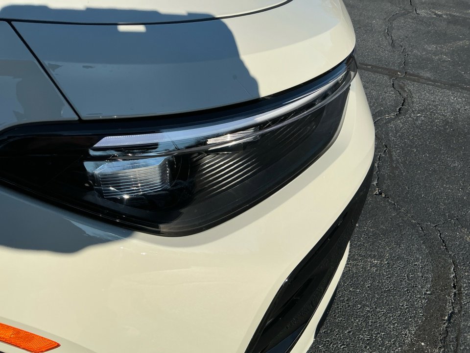 New 2026 Volkswagen Tiguan SE R-Line AWD/4WD image 23