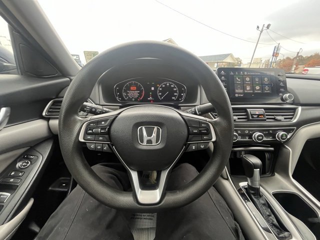 Used 2018 Honda Accord EX image 12