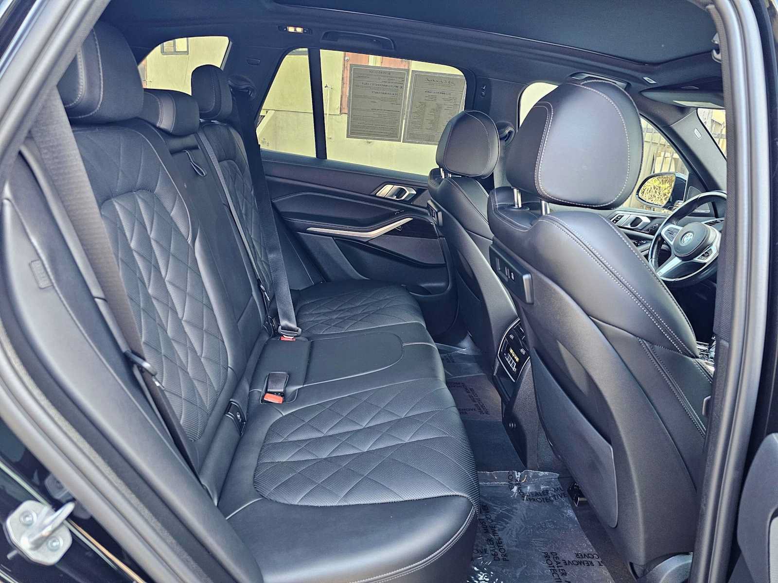 Used 2023 BMW X5 xDrive45e w/ M Sport Package AWD/4WD image 12