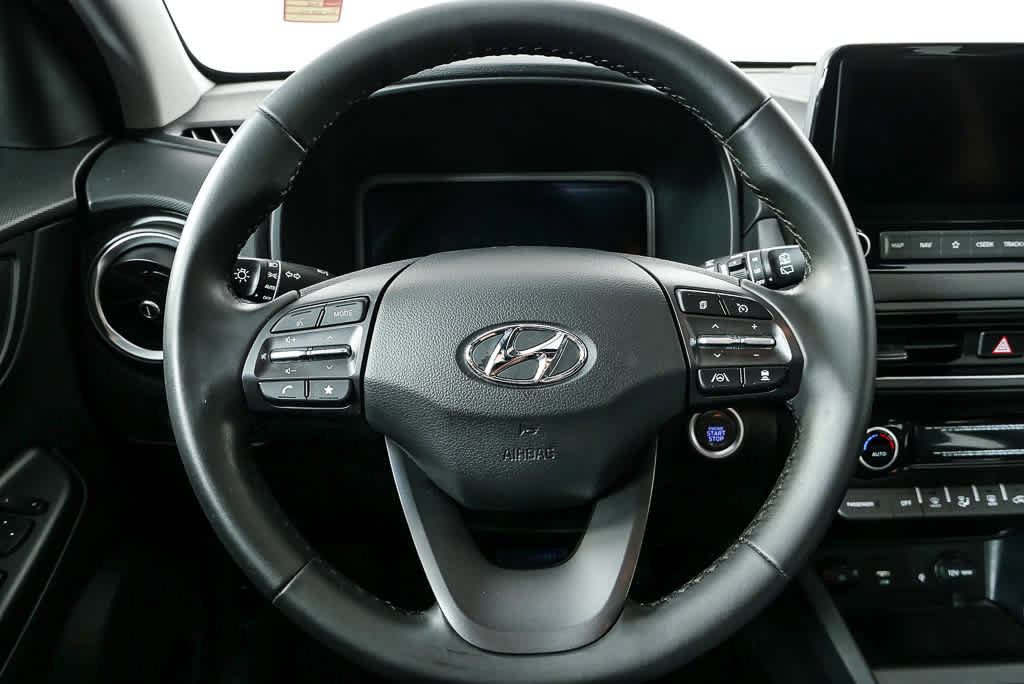 Used 2022 Hyundai Kona Limited image 10