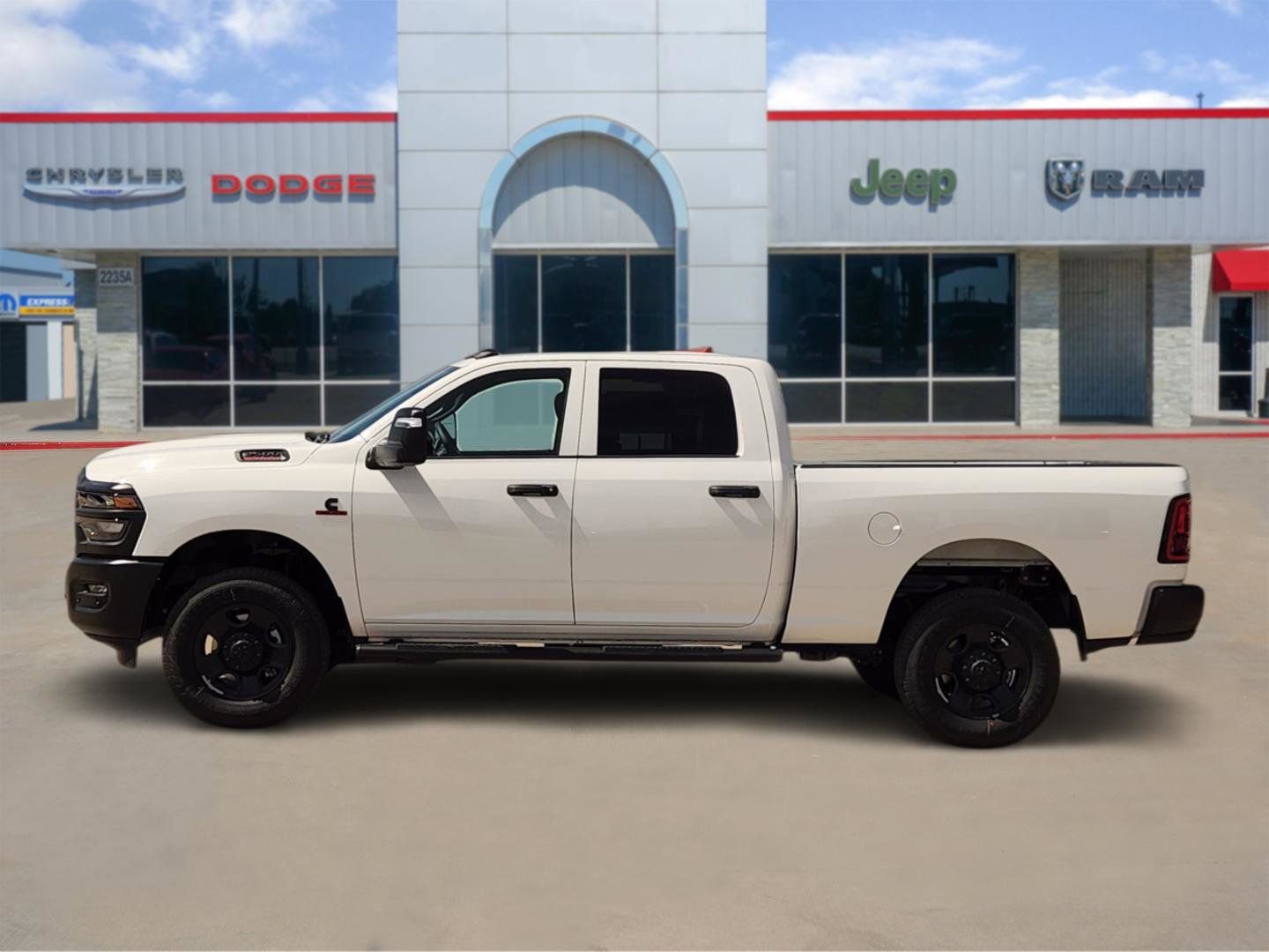 New 2026 RAM 2500 Tradesman AWD/4WD image 3