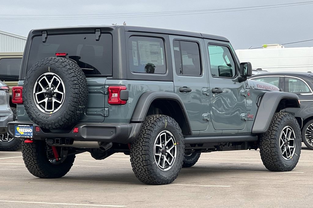 Used 2026 Jeep Wrangler Unlimited Rubicon w/ Safety Group AWD/4WD image 4