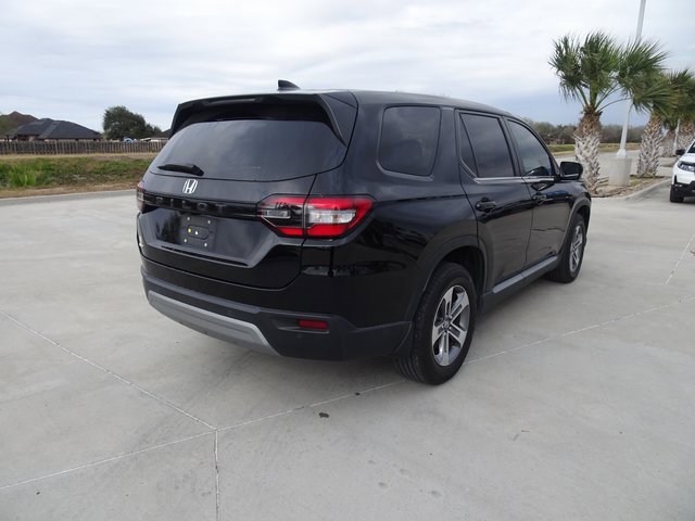 Certified 2025 Honda Pilot EX-L image 4