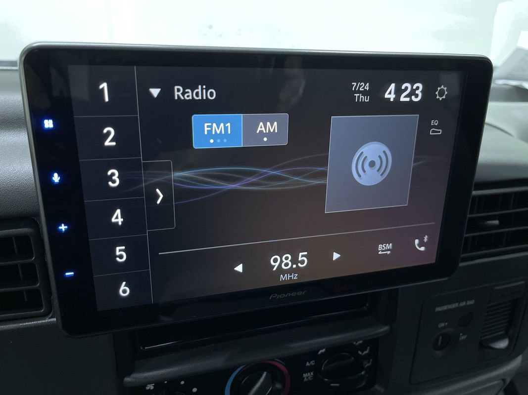 Used 2004 Ford F250 XL image 21