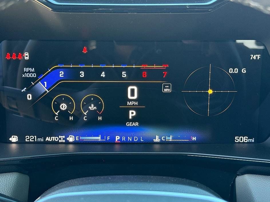 Used 2025 Chevrolet Colorado ZR2 w/ Midnight Edition image 17