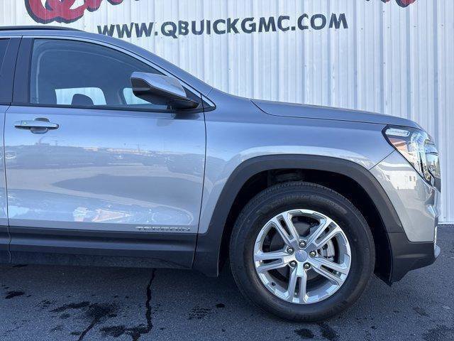 Used 2023 GMC Terrain SLE w/ Driver Convenience Package image 86