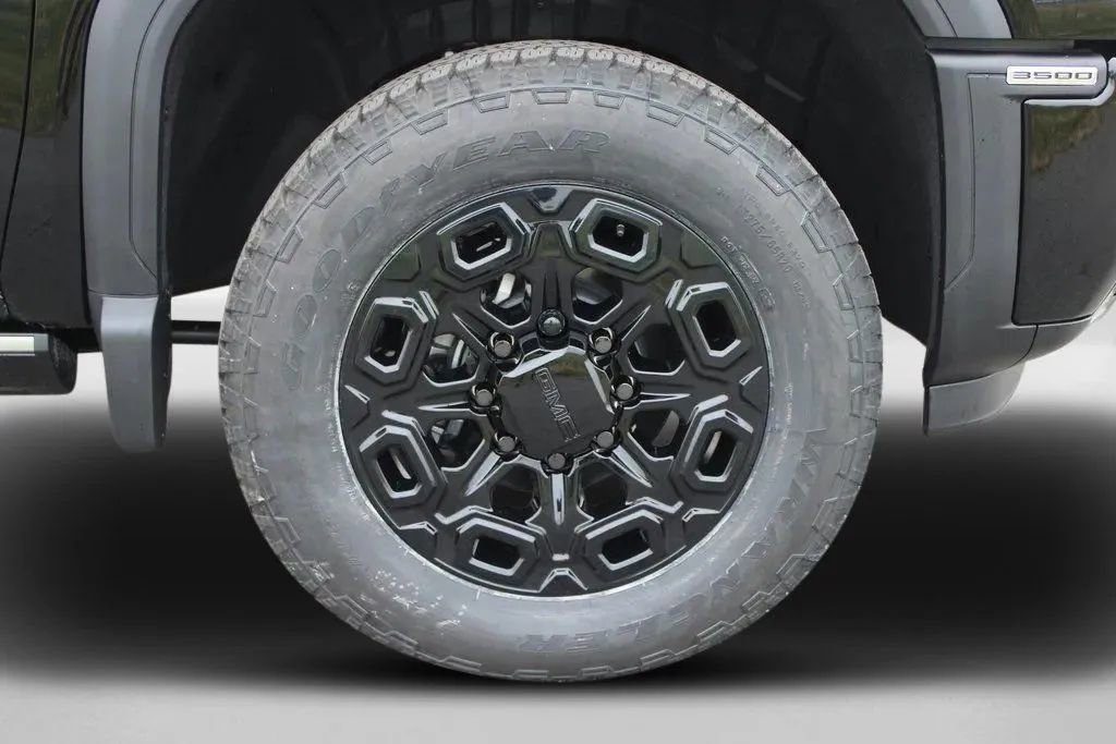 New 2026 GMC Sierra 3500 Denali image 45