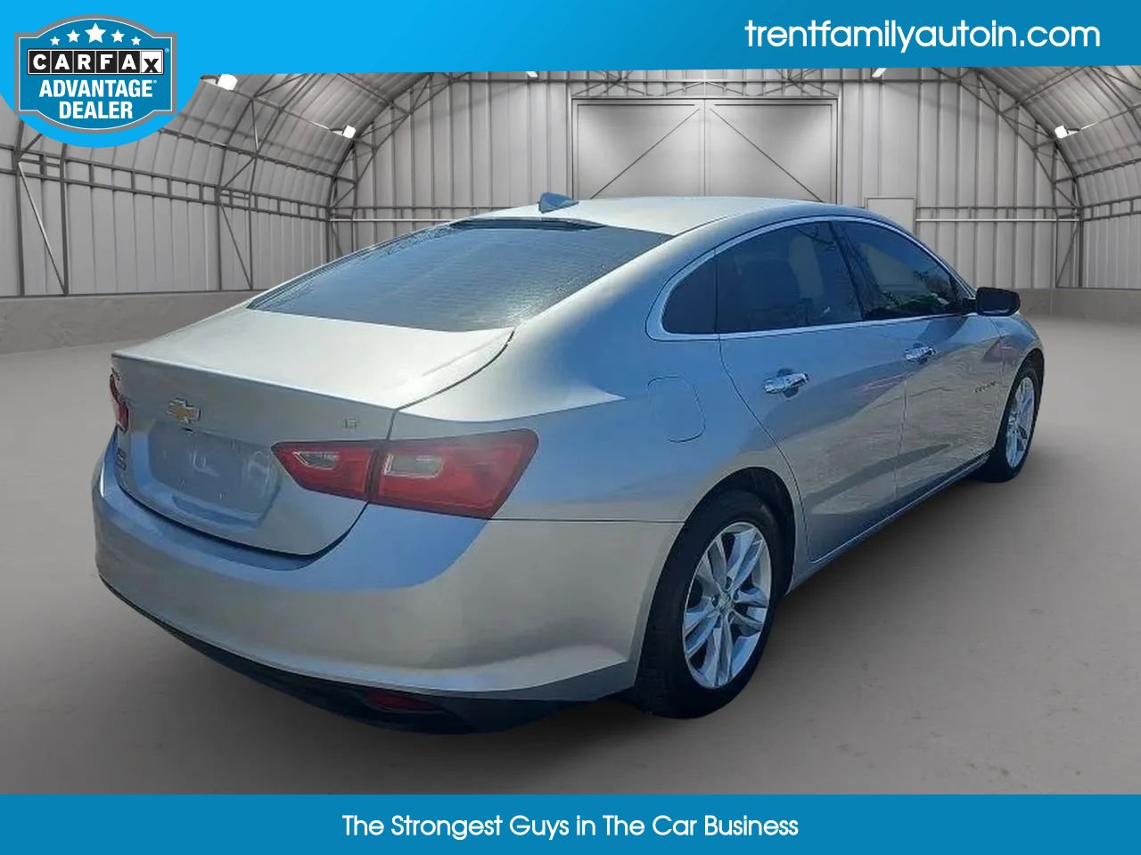 Used 2017 Chevrolet Malibu LT w/ Leather Package image 6