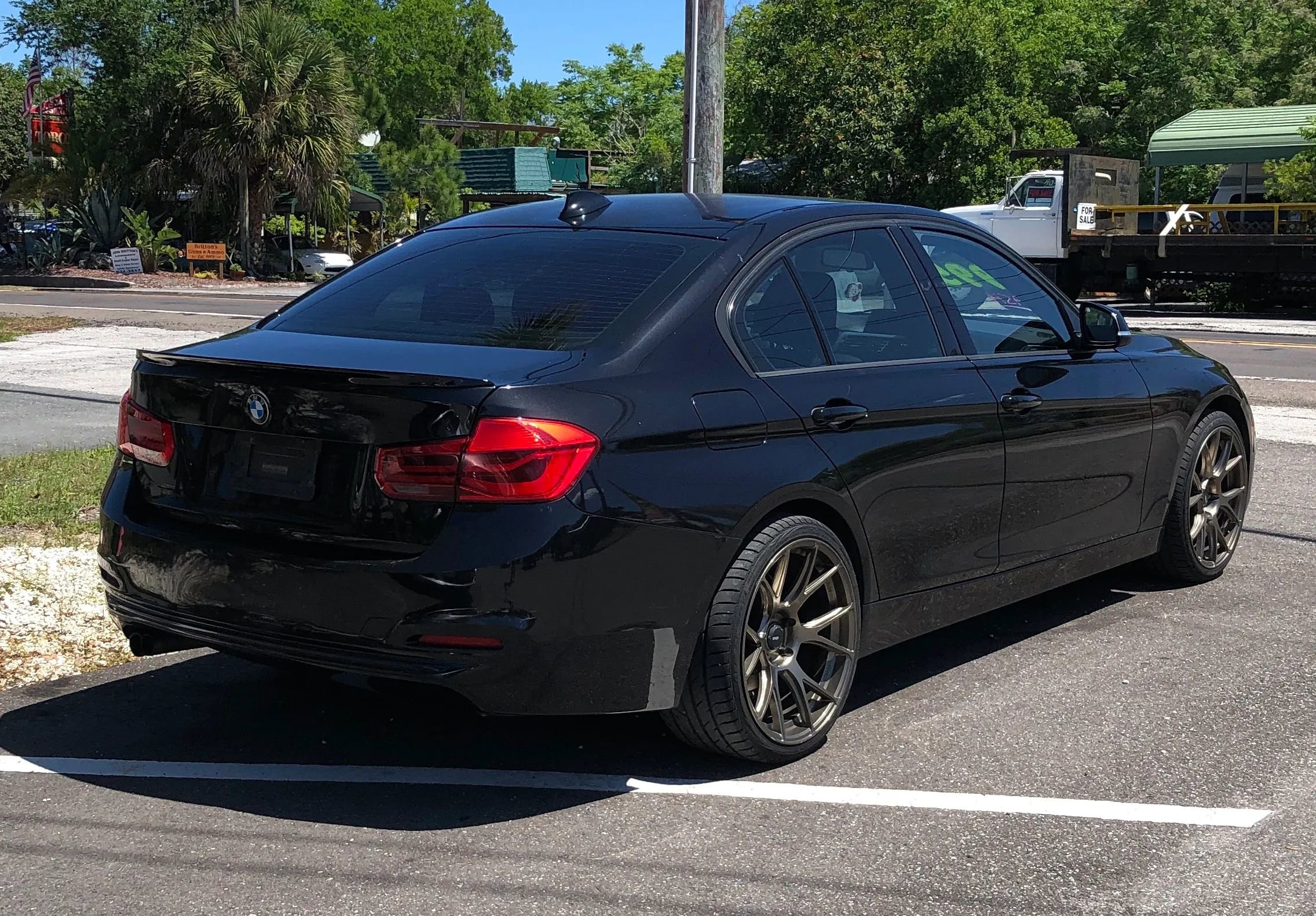 Used 2016 BMW 328i Sedan image 3