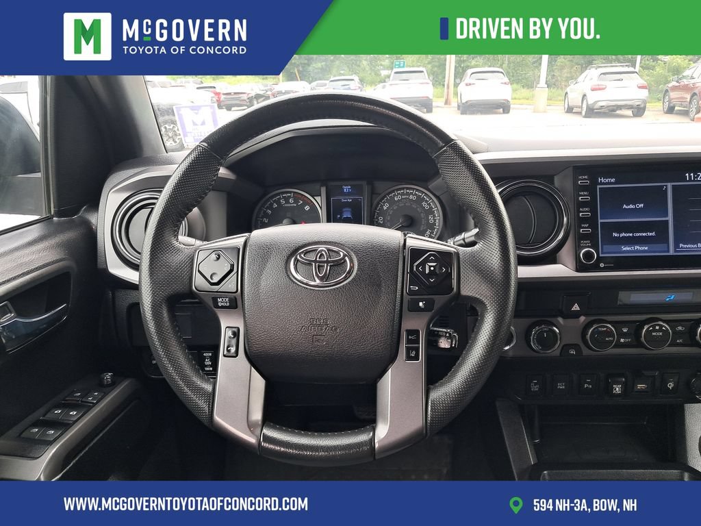 Used 2021 Toyota Tacoma TRD Off-Road w/ Technology Package AWD/4WD image 23