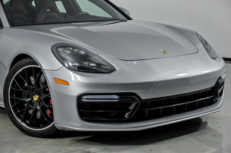 Used 2019 Porsche Panamera Turbo AWD/4WD image 3