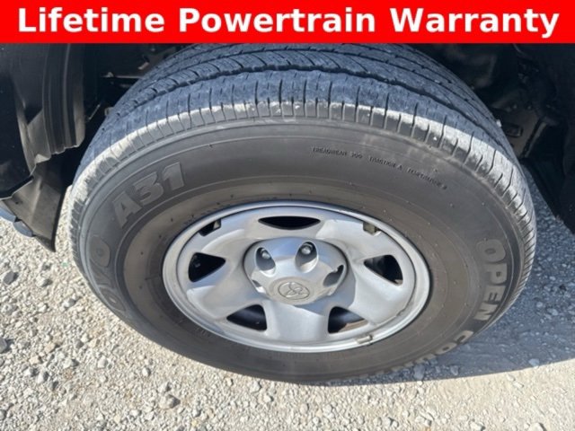 Used 2023 Toyota Tacoma SR image 7