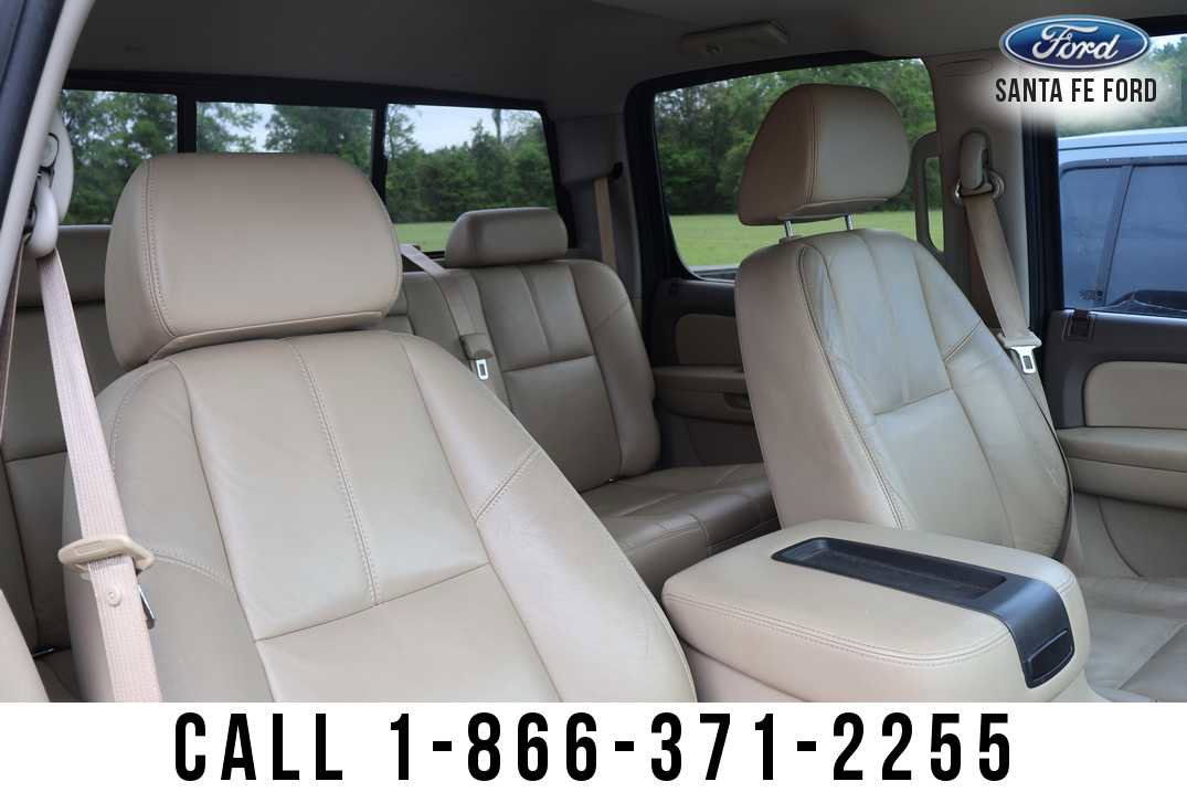 Used 2009 GMC Sierra 2500 SLT w/ Entertainment Package image 23