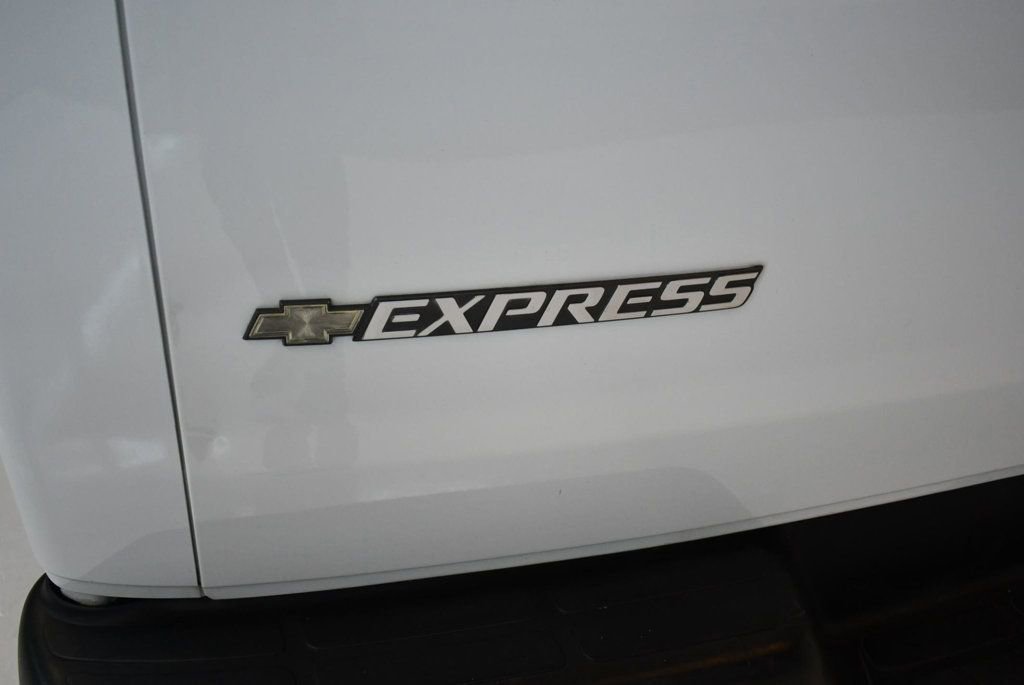 Used 2021 Chevrolet Express 2500 Extended w/ Driver Convenience Package image 21