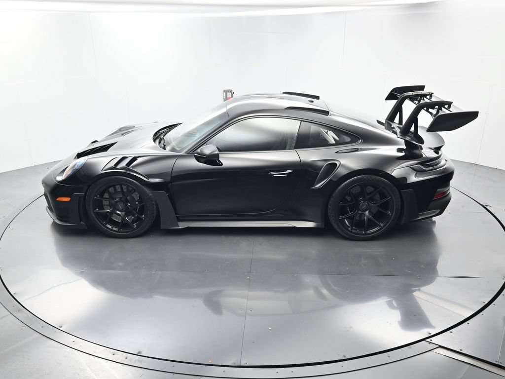 Used 2024 Porsche 911 GT3 RS RWD image 39